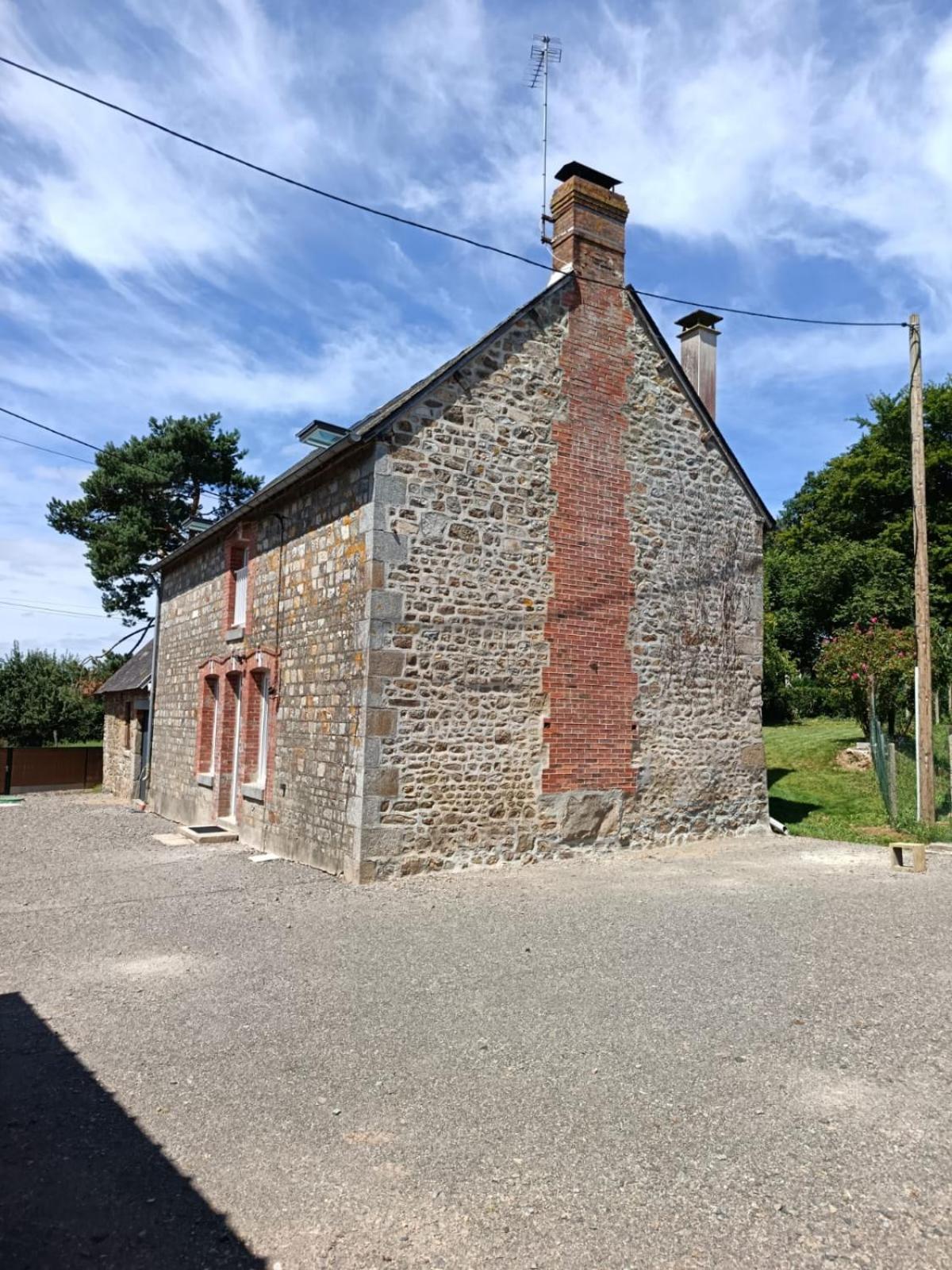 Le Gite De La Haie Portee Lignieres-Orgeres Exterior photo
